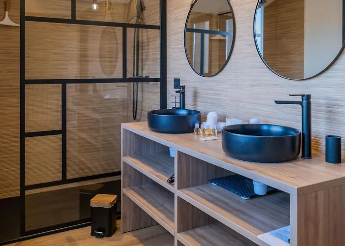 Naval 47 Vue Majestueuse Orb Et ולראס-פלאז'